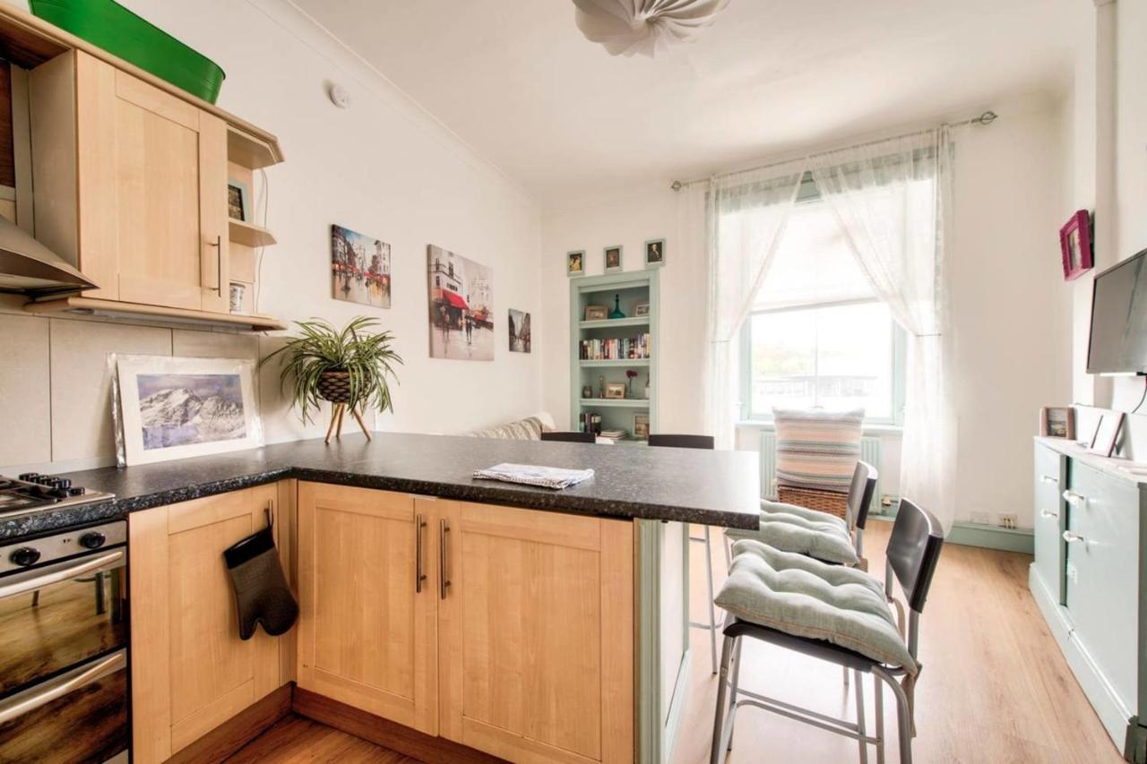 Guestready - Cosy Home 5 Minutes From Waverley! Edinburgh Eksteriør billede