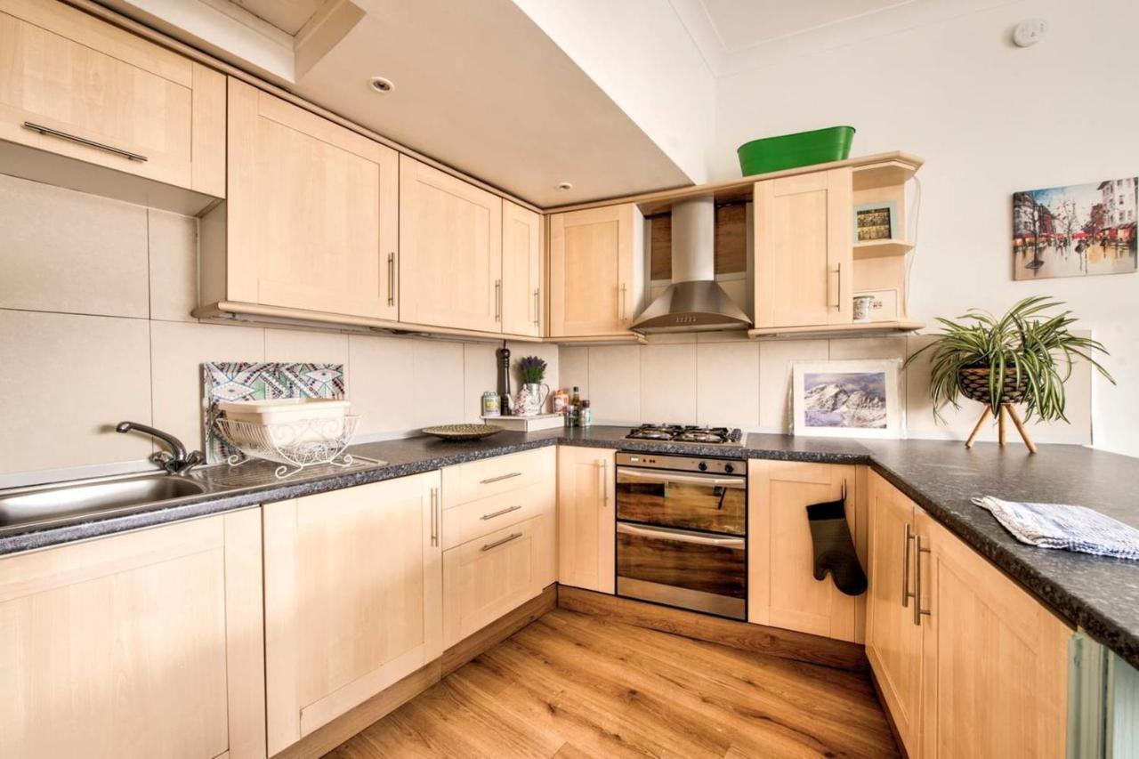 Guestready - Cosy Home 5 Minutes From Waverley! Edinburgh Eksteriør billede