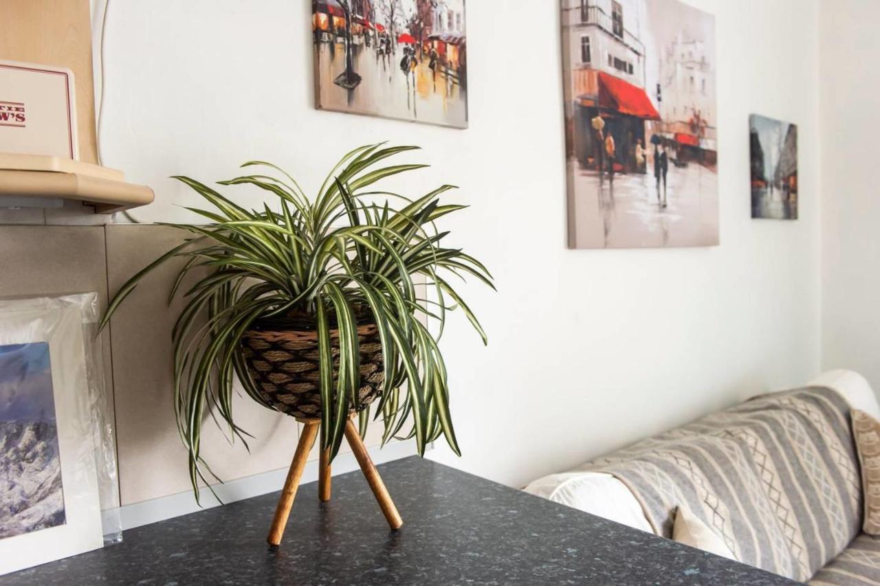 Guestready - Cosy Home 5 Minutes From Waverley! Edinburgh Eksteriør billede
